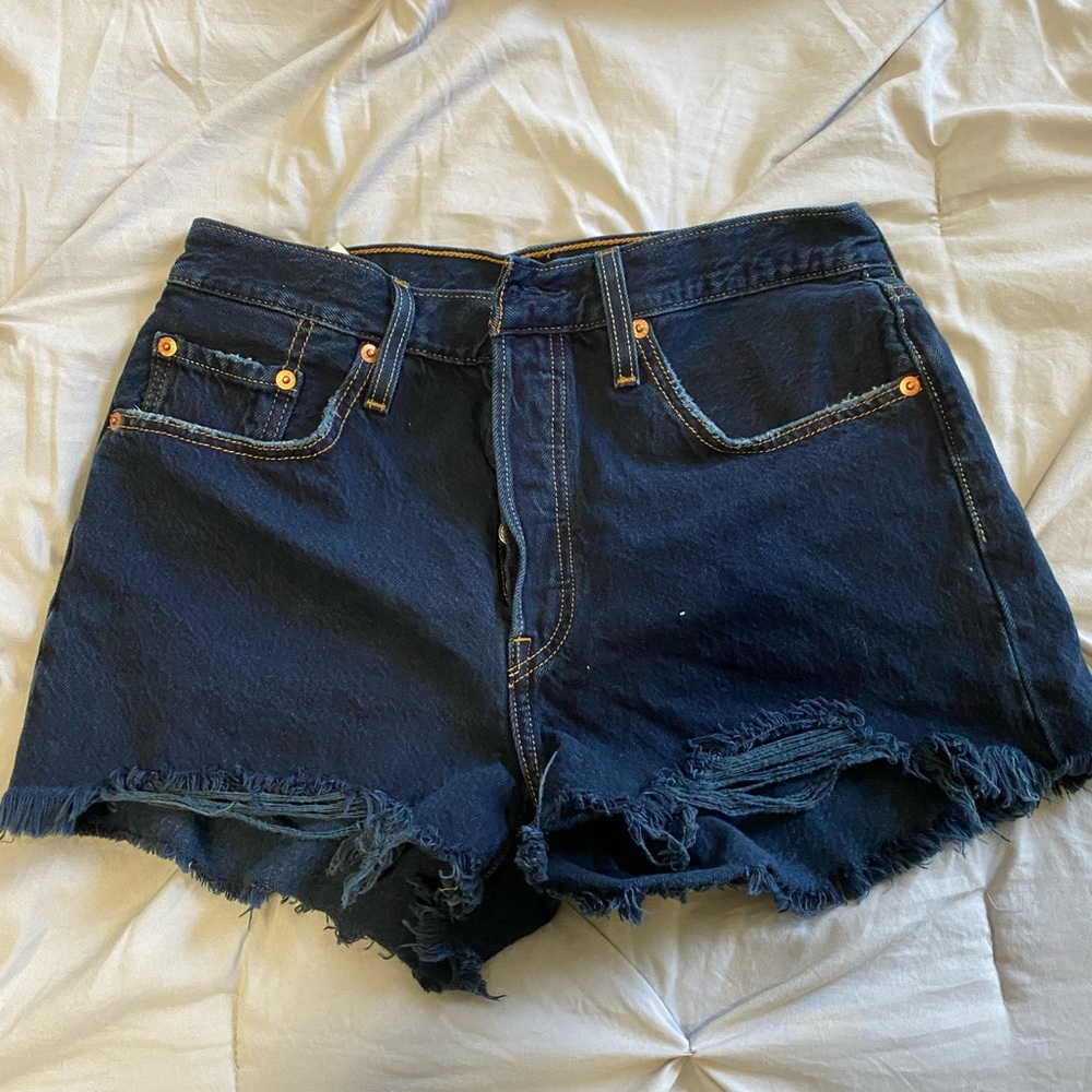 Levi high waisted shorts